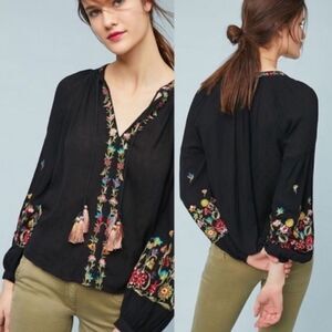 Anthropologie MAEVE Lanie Floral Embroidered Peasant Top S